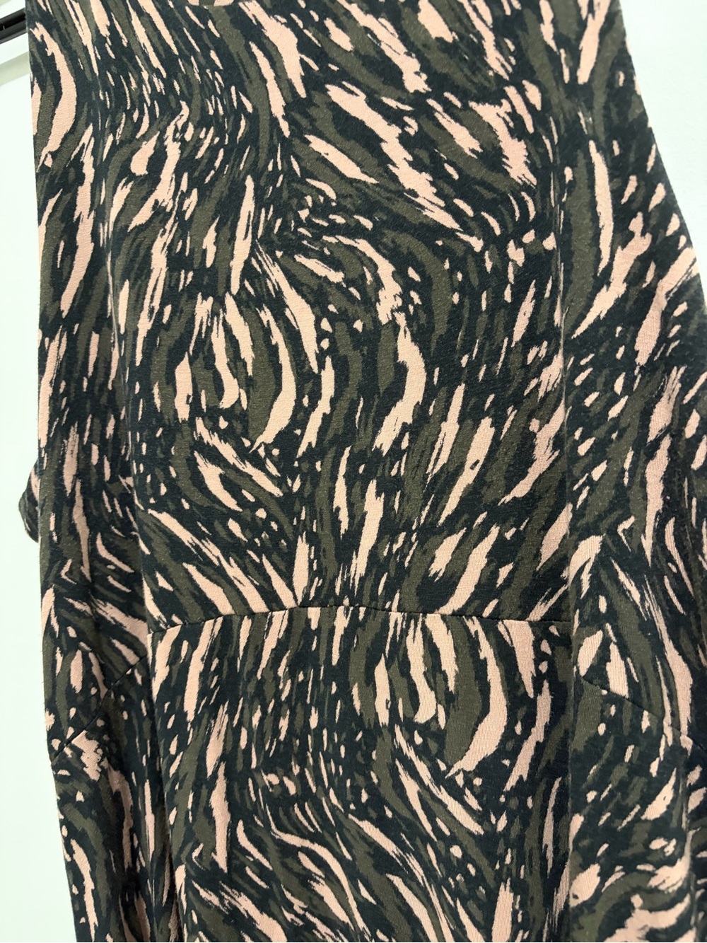 Athleta Sleeveless Abstract Midi Dress - Picture 3 of 5